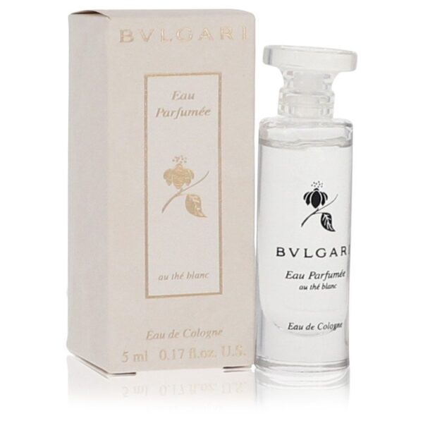 בושם BVLGARI Eau Parfumée au Thé Blanc בנפח 5 מ"ל, אריזת קרטון אלגנטית עם עיצוב מינימליסטי.