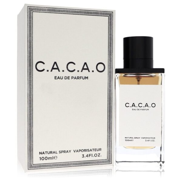 בקבוק ובושם C.A.C.A.O Eau de Parfum בנפח 100 מ"ל, עם אריזת קרטון מעוצבת בצבע לבן ושחור.