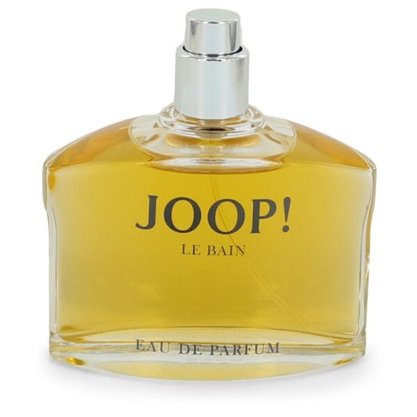 בקבוק בושם JOOP! LE BAIN, ניחוח עוצמתי ואלגנטי, עם צבע נוזל זהוב מבריק.
