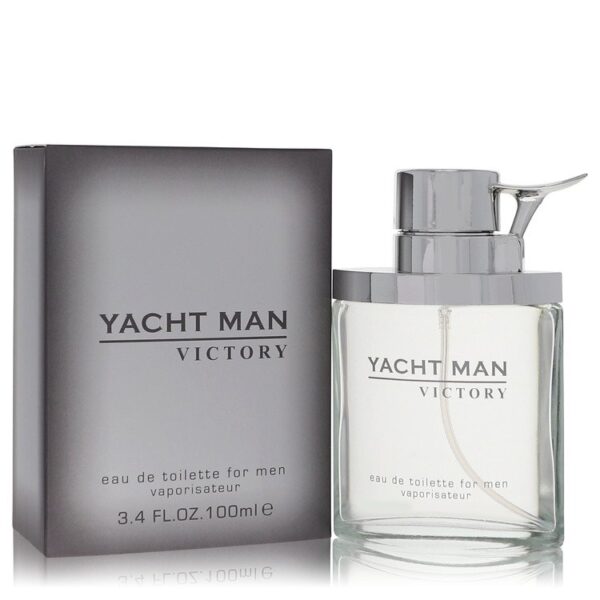 בקבוק ובית של בושם "Yacht Man Victory" לגברים, 100 מ"ל, עיצוב אלגנטי ומודרני, מתאים לשימוש יומיומי ולאירועים מיוחדים.